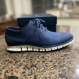 Cole Haan Zerogrand Oxford’s.  Gently worn in great condition.